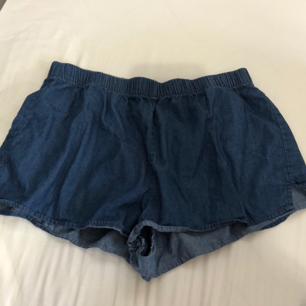 Forever 21 shorts